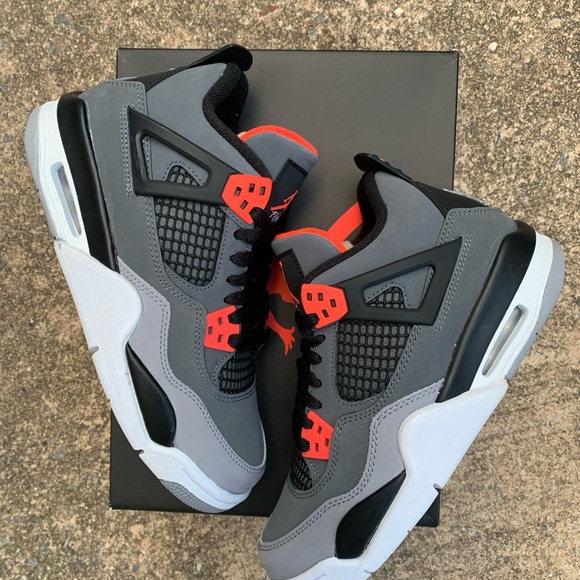 🚨SOLD🚨 - Picture 2 of 5